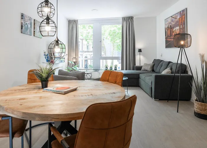 Διαμέρισμα Prime Location W Wifi & Near Poppodium 013 Τίλμπουργκ