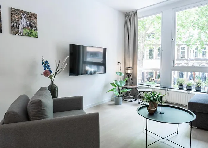 Prime Location W Wifi & Near Poppodium 013 Διαμέρισμα