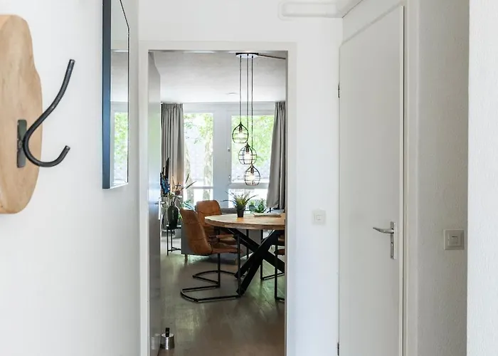 Prime Location W Wifi & Near Poppodium 013 Διαμέρισμα *